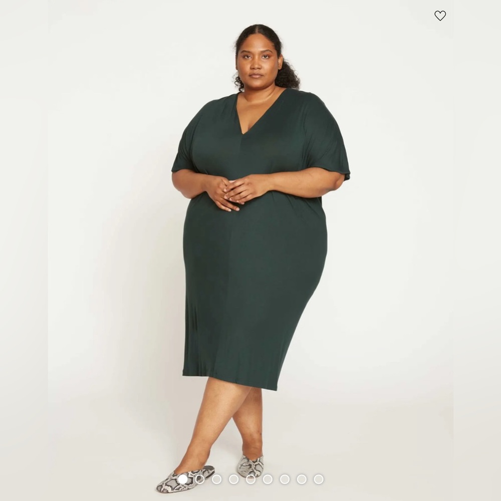 Universal Standard Teresa Liquid Jersey V-Neck Dress I. 
Forest Green, Size S